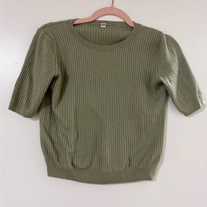 Uniqlo Olive Green Ribbed Short Sleeve Crewneck Sweater